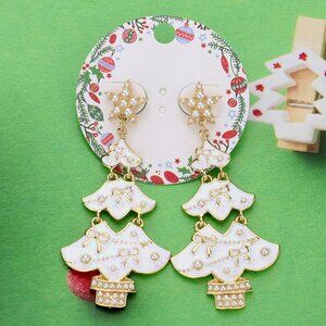 White Glitter Christmas Tree Earrings